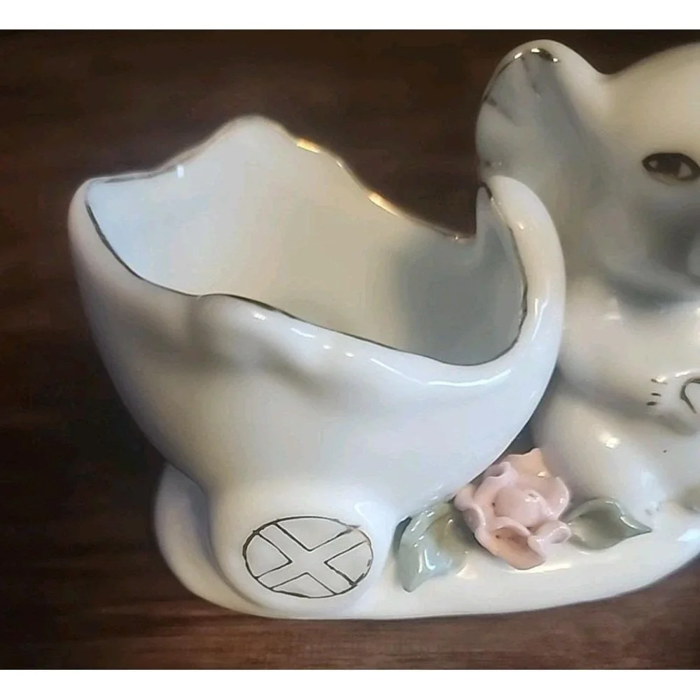 Vintage Elephant Ring Holder Jewelry Dish Porcelain Trunk Up Decor